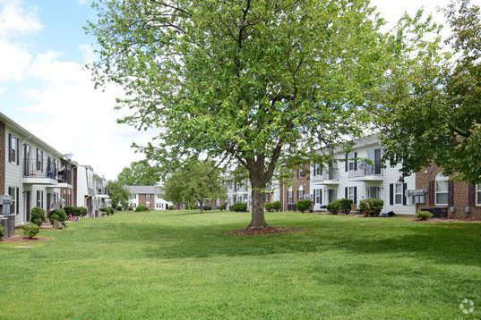 Building Photo - Westbury Apartments