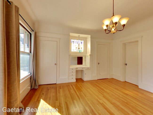 Building Photo - 4 br, 2 bath House - 107 Granville Way (12...