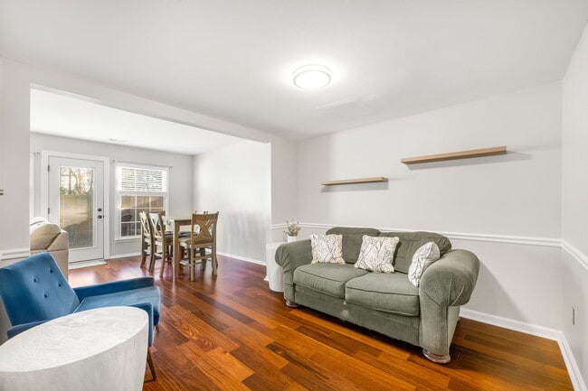 Building Photo - 8418 Knights Bridge Rd