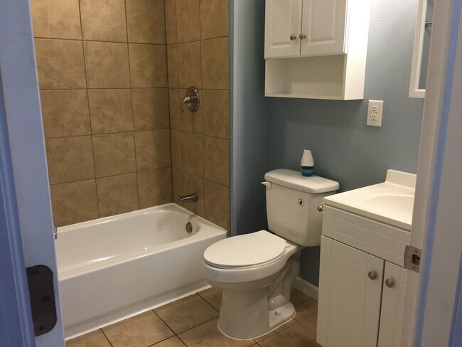 Building Photo - Charming 2-Bedroom Home with Porch & Storage Space