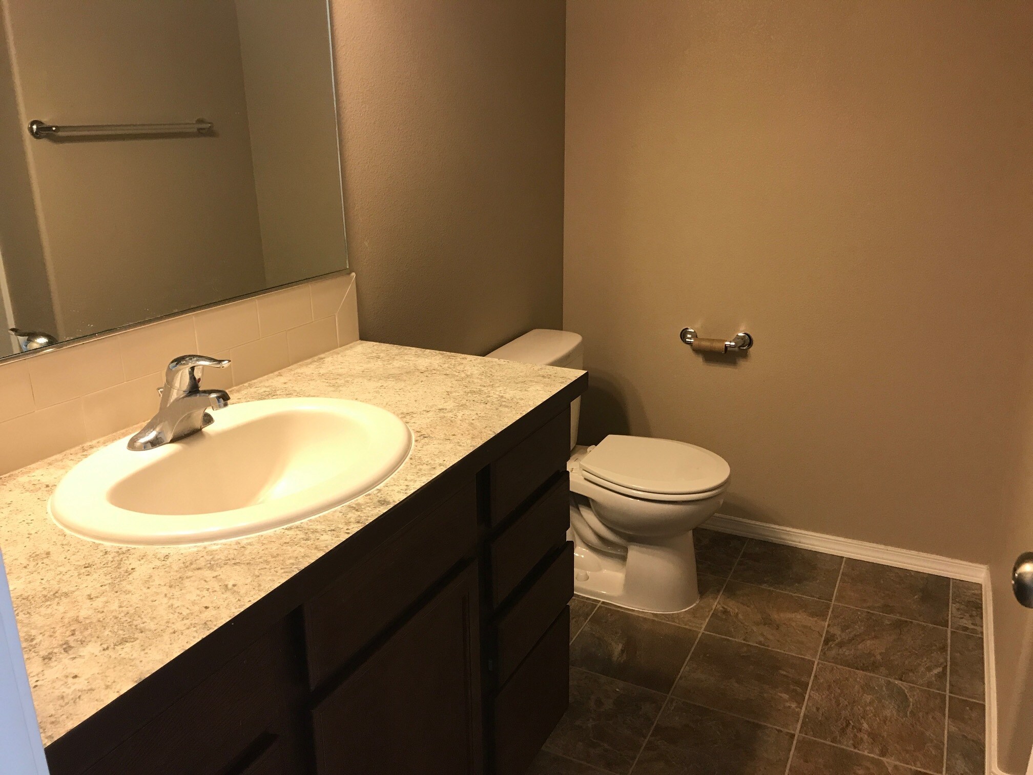 Building Photo - 1740 SW Panorama Dr