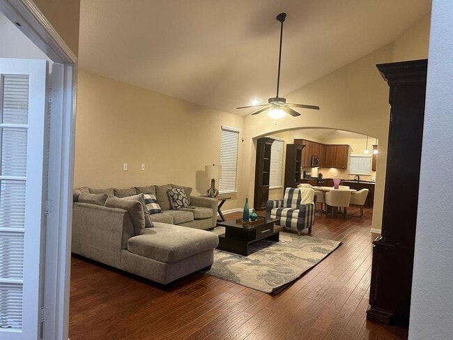 Building Photo - 16213 Cantania Cove