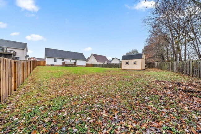 Building Photo - 1626 Autumn Dr