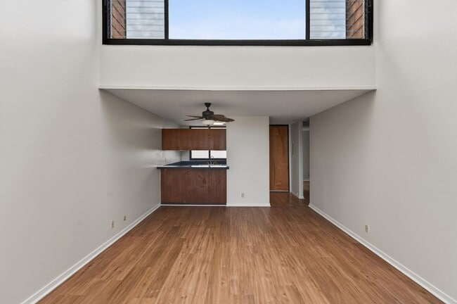 Building Photo - 1015 Aoloa Pl
