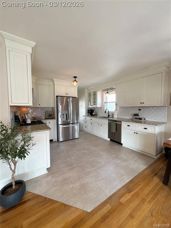 Building Photo - 270 Winry Dr