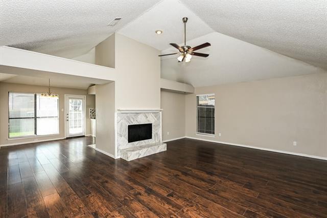 Building Photo - 3309 Country Creek Ln