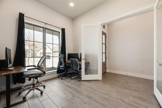 Building Photo - 3902 Braxton Dr