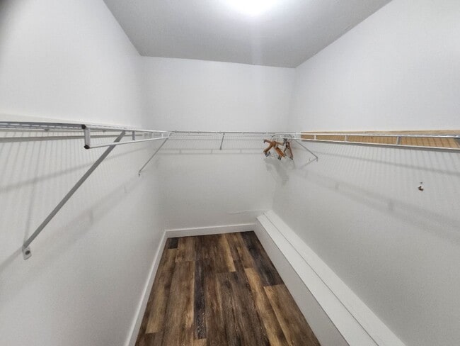 Building Photo - Charming Townhome in Cedar Dunes