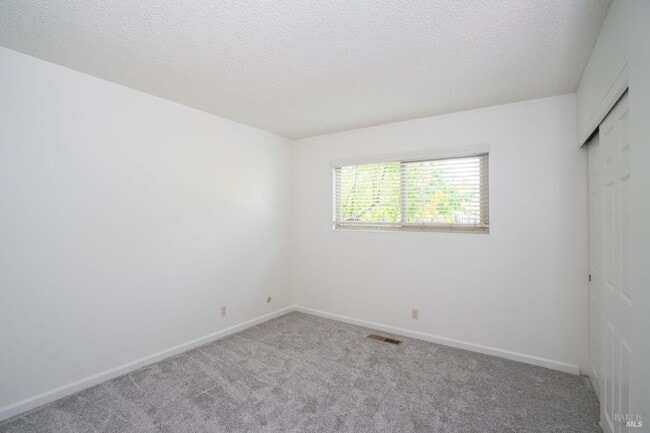 Building Photo - 4248 Leafwood Cir E