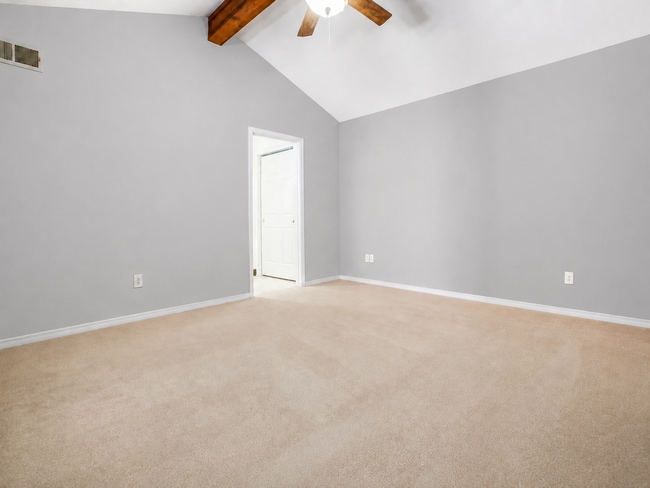 Building Photo - 9254 Forest Ln