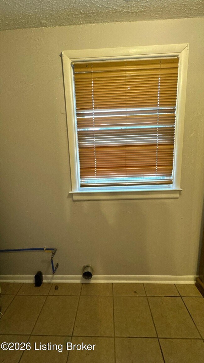 Building Photo - 7307 Ethan Allen Way