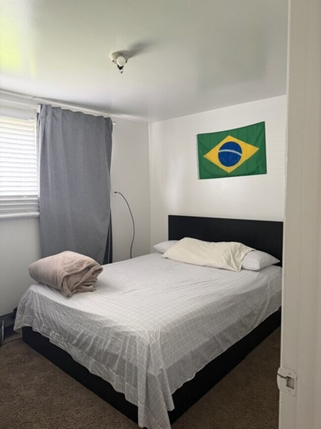 Building Photo - 2 Bedroom 1 Bath Orem Apartment