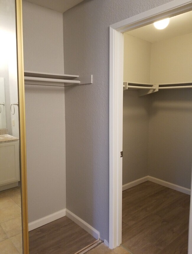 Building Photo - Mission Valley remodeled 2 bed 2 bath vinyl wood floors