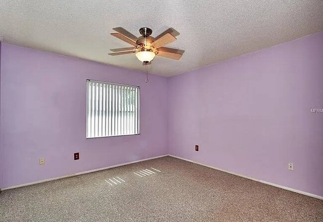 Building Photo - 8737 Bermuda Ln