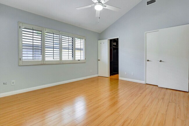 Building Photo - 19355 Sherman Way