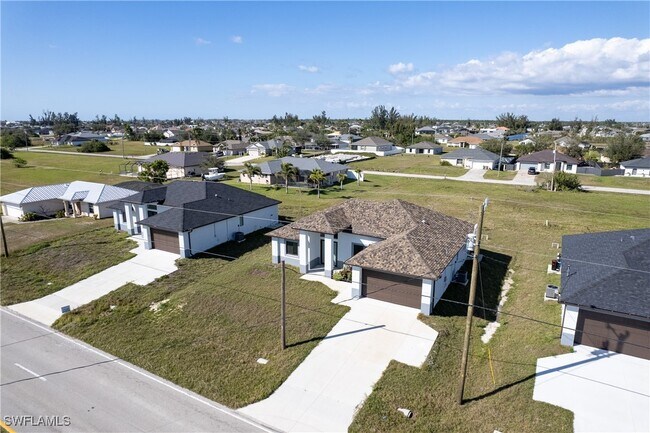 Building Photo - 2431 Tropicana Parkway W