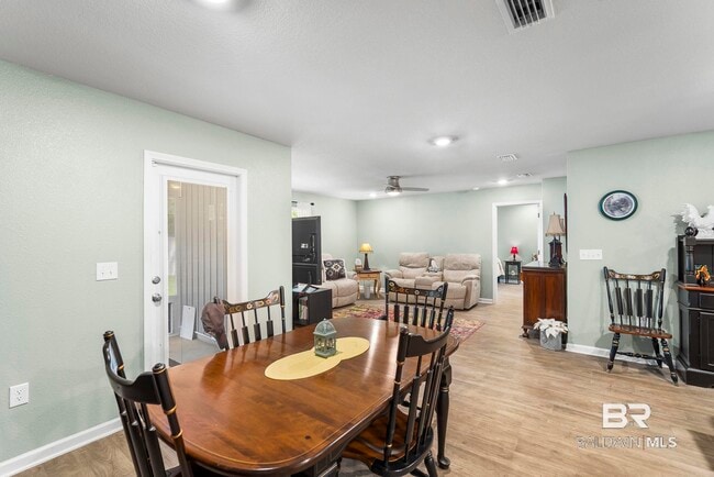 Building Photo - 24636 Alamitos Trace Dr