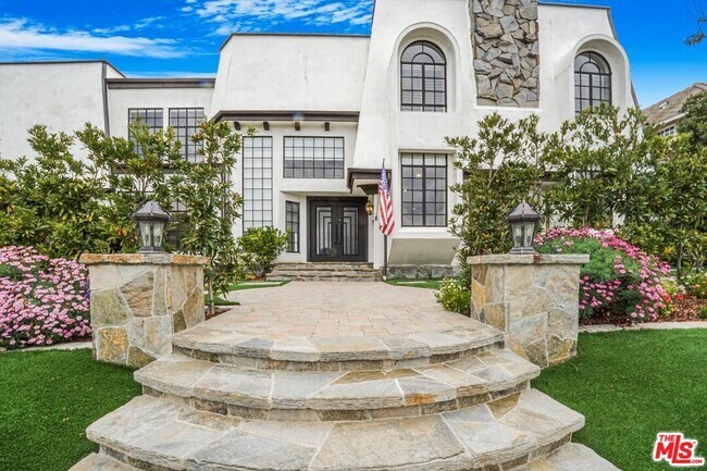 Building Photo - 3485 Ridgeford Dr