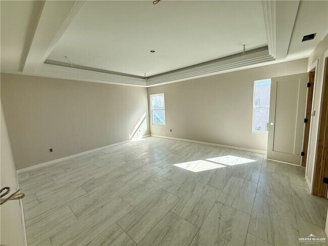 Building Photo - 17 Corales St