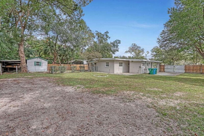 Building Photo - 184 S 5th St