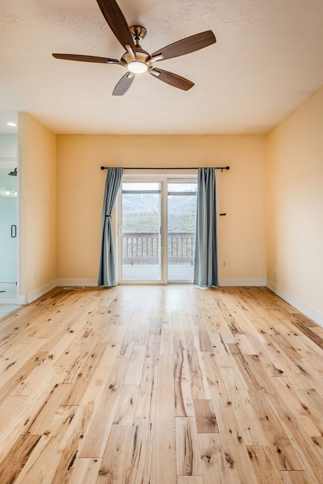 Building Photo - Blackhawk Station Comfortable 3-Bed