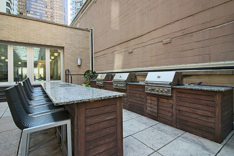 Building Photo - 410 E Ohio St