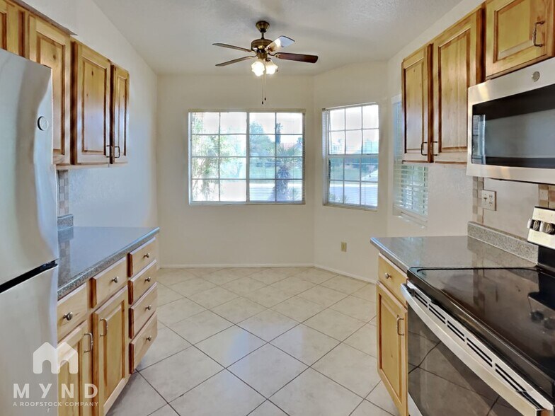 Building Photo - 5230 W Wood Owl Dr