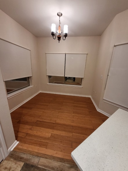 Building Photo - 2320 Gracy Farms Ln