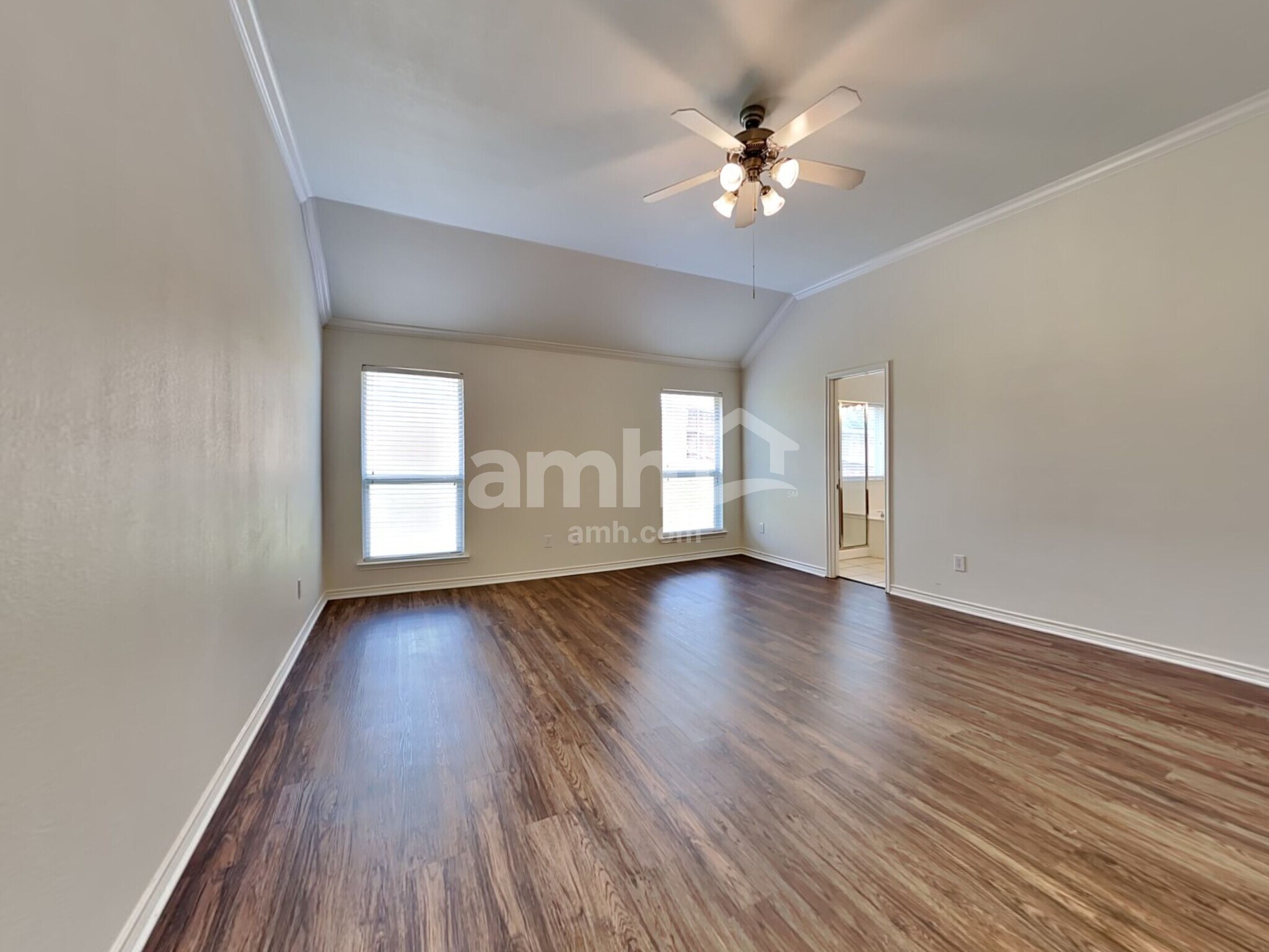 Building Photo - 1385 Tanglevine Dr