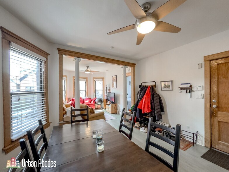 Building Photo - 3245 N Lakewood Ave