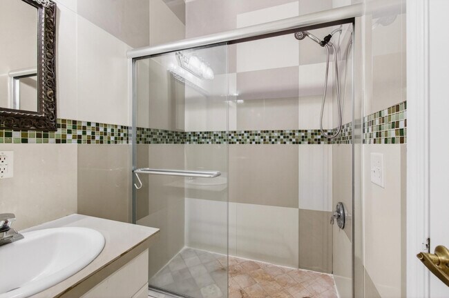 Building Photo - 3162 Via Poinciana