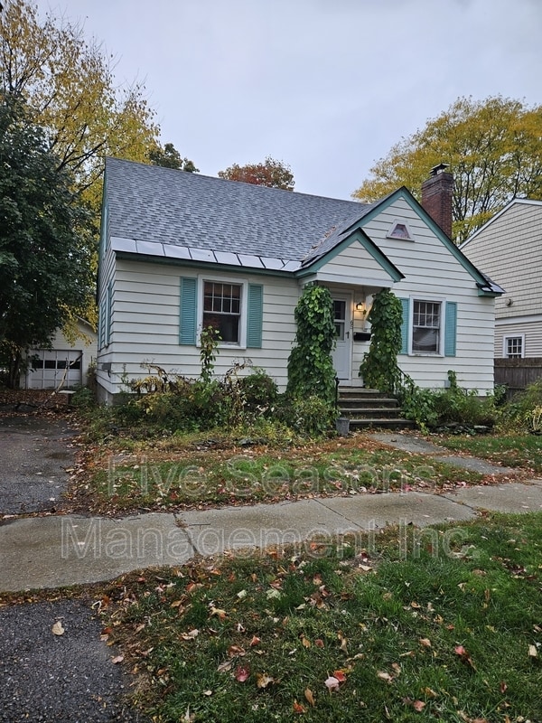 Primary Photo - 65 Thibault Pkwy