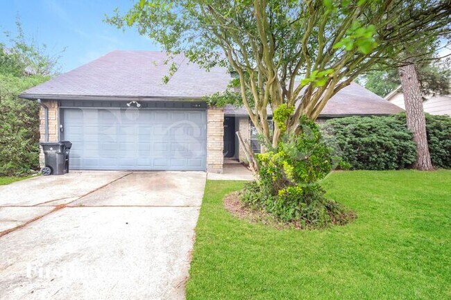 Primary Photo - 11814 Perry Rd