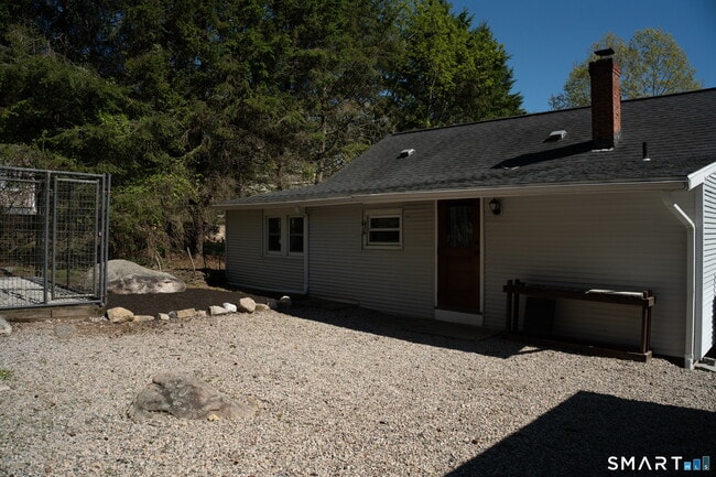 Building Photo - 97 Candlewood Rd