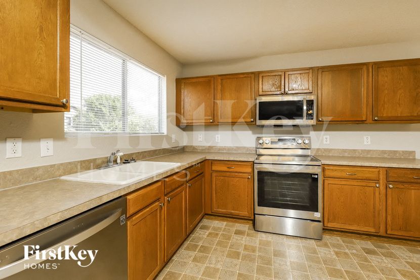 Building Photo - 4522 Safe Hbr