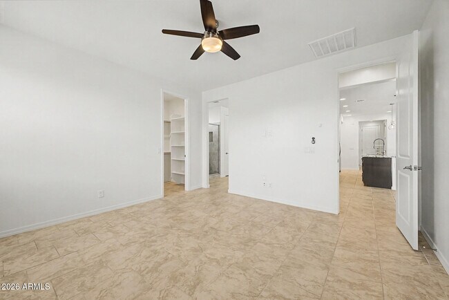 Building Photo - 17239 W Desert Sage Dr