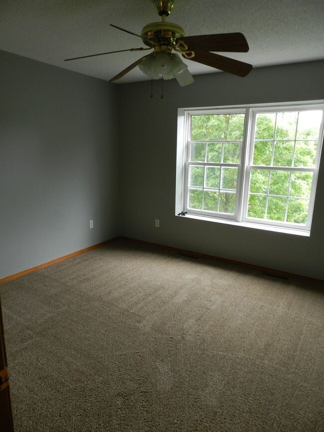 Building Photo - 14558 Holloway Ln