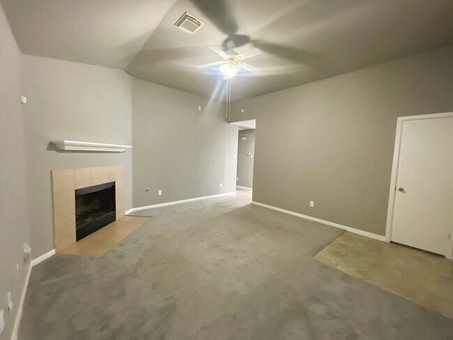 Building Photo - 1410 Danby Heath Ln