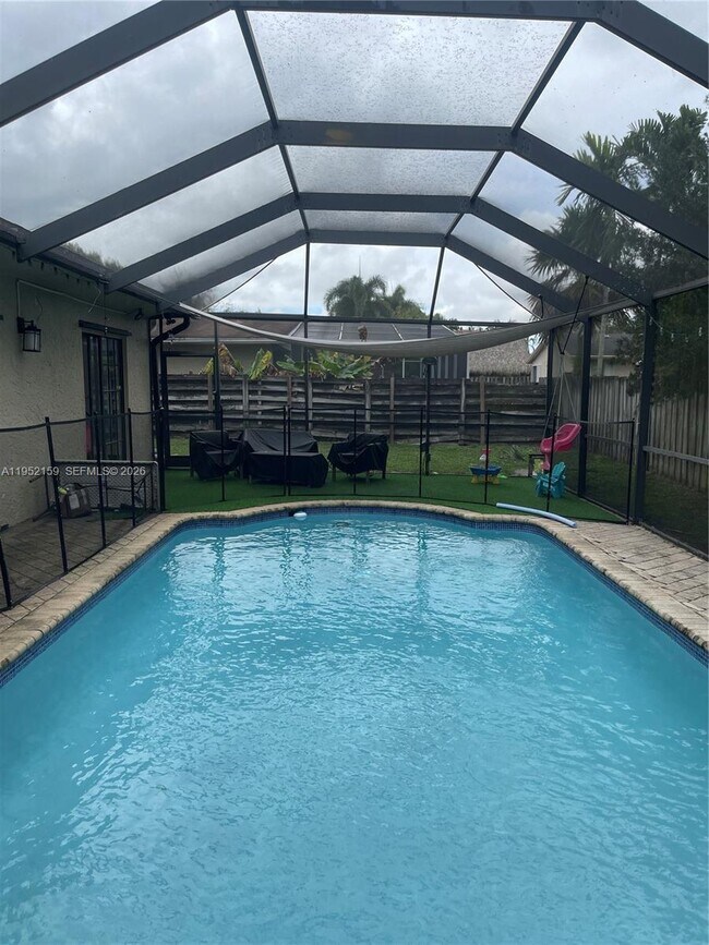 Building Photo - 10153 SW 51st St