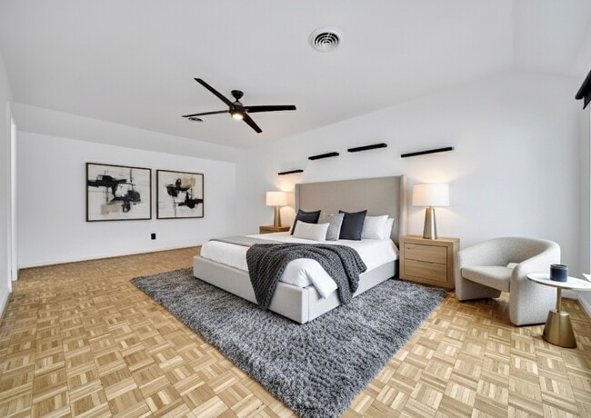 Building Photo - 33 River Hollow Ln