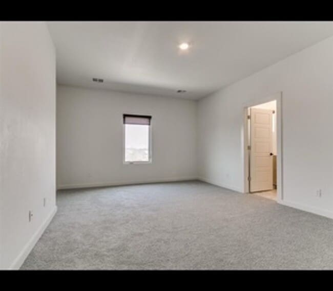 Building Photo - Gated Community - Beautiful, Spacious Home...