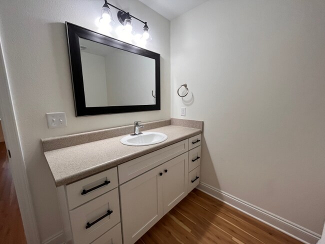Building Photo - 4608 Crossing Ct