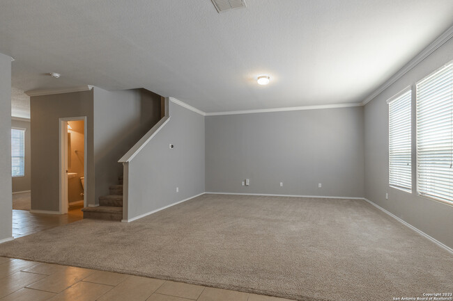 Building Photo - 1434 Kedros-
