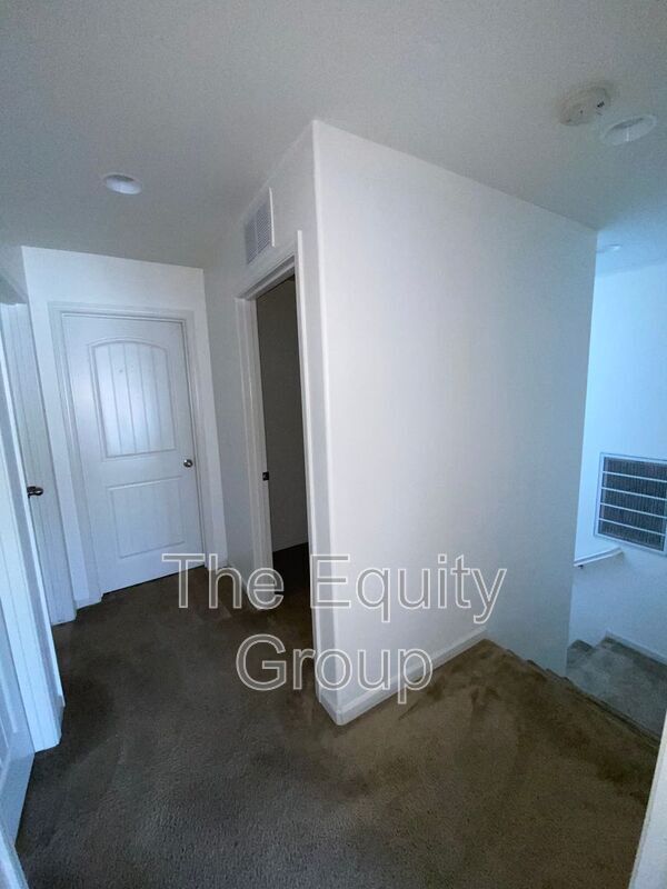 Building Photo - 1826 W Van Gogh