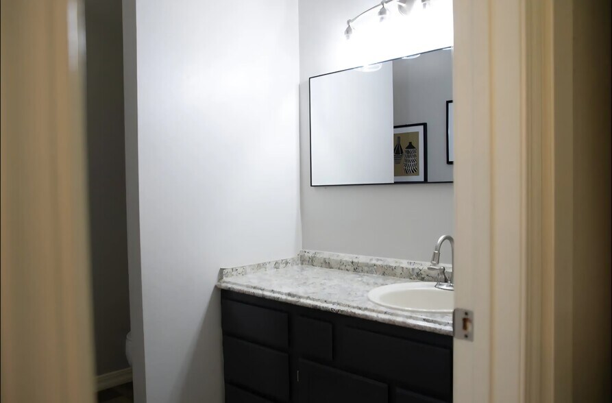 Half-bathroom (downstairs) - 625 E 22nd Ave