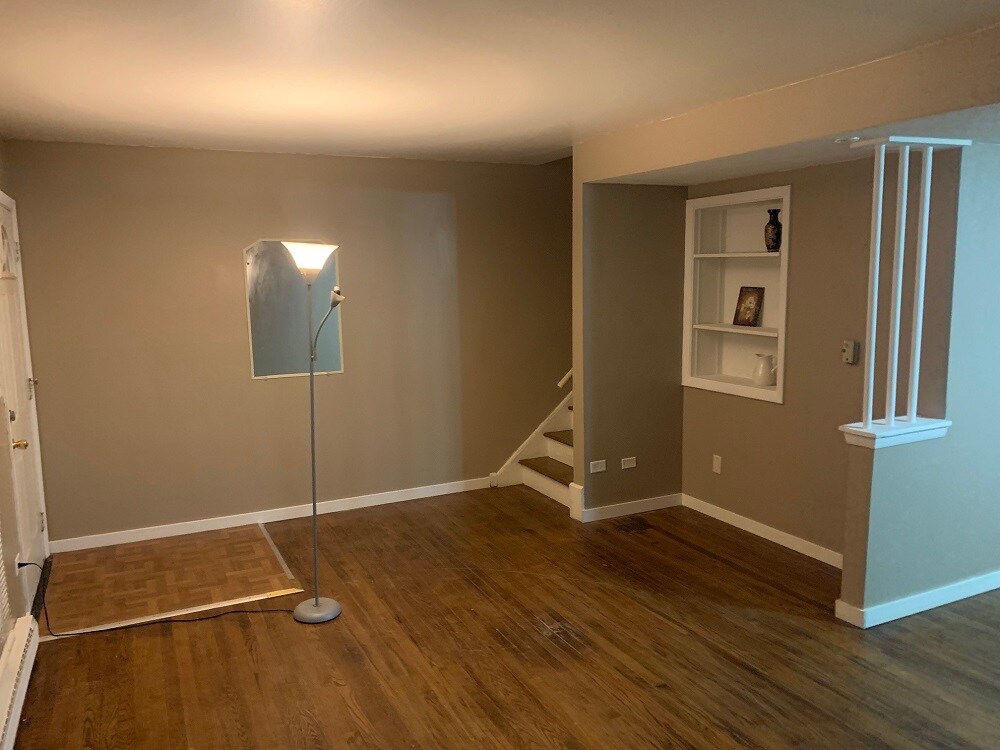 Building Photo - 2138 Hebron Ave