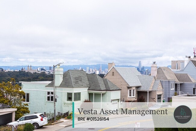 Building Photo - 1549 16th Ave