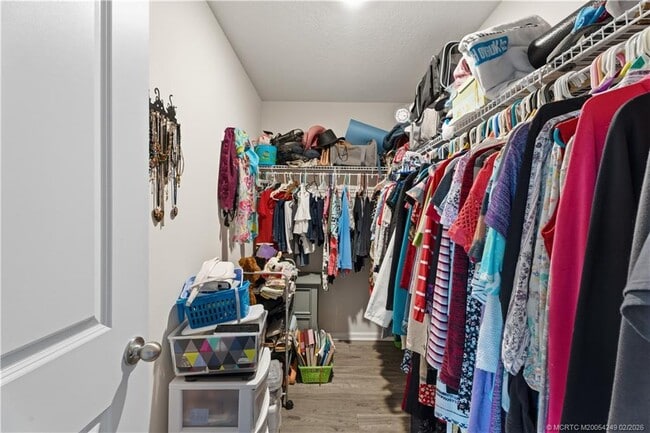 Building Photo - 3931 SE Mentmore Ln