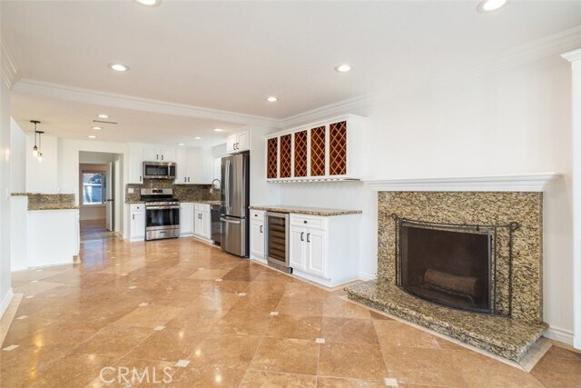 Building Photo - 1861 Parkview Cir