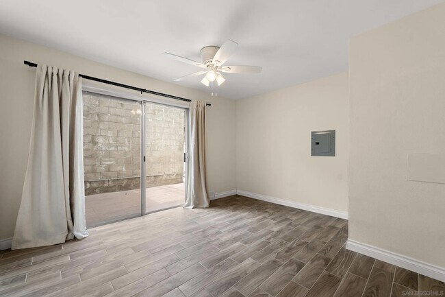 Building Photo - 1281 34th St